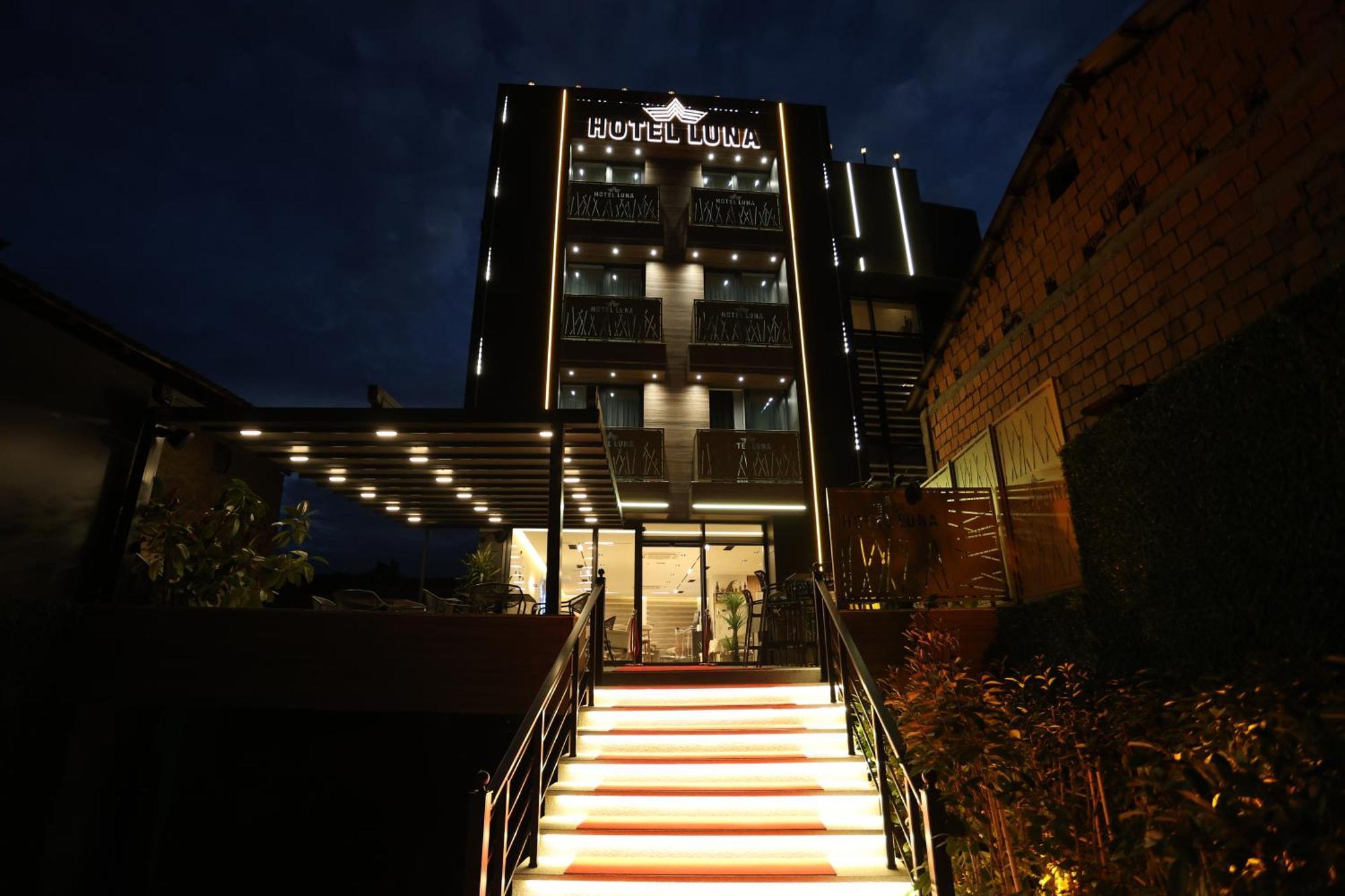 Hotel Luna Prizren Exterior foto